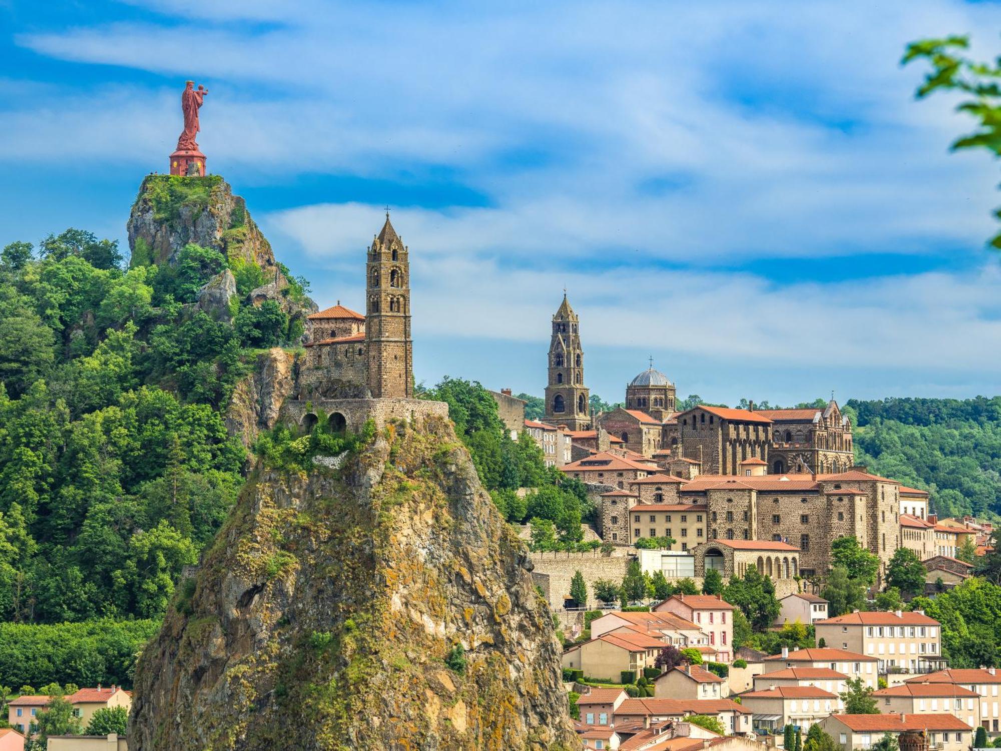 Отель Ibis Le Puy-En-Velay Centre Экстерьер фото